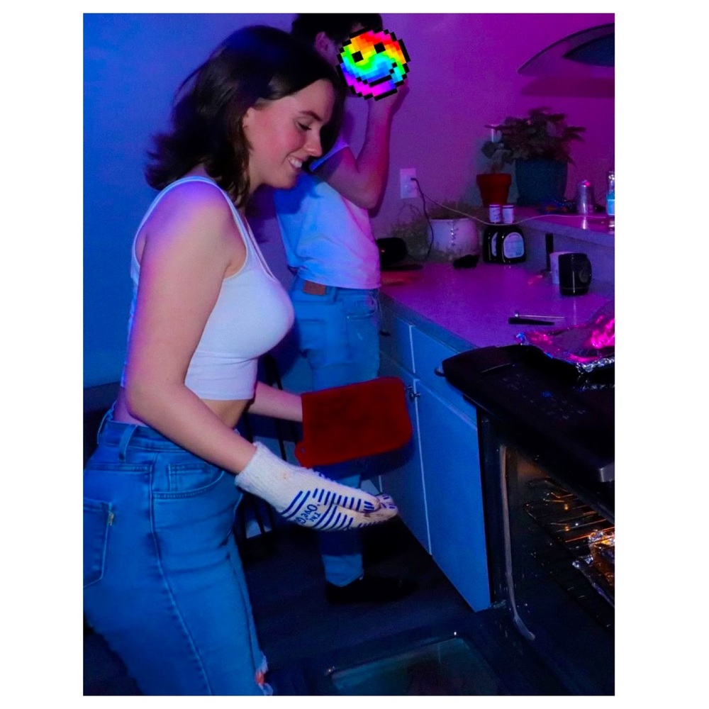 Meet your Posher, Laney